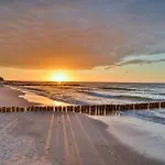 Sunrise Podczele 公寓